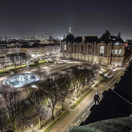 Au Zen'hit 10 Centre Grand Palais Apartment